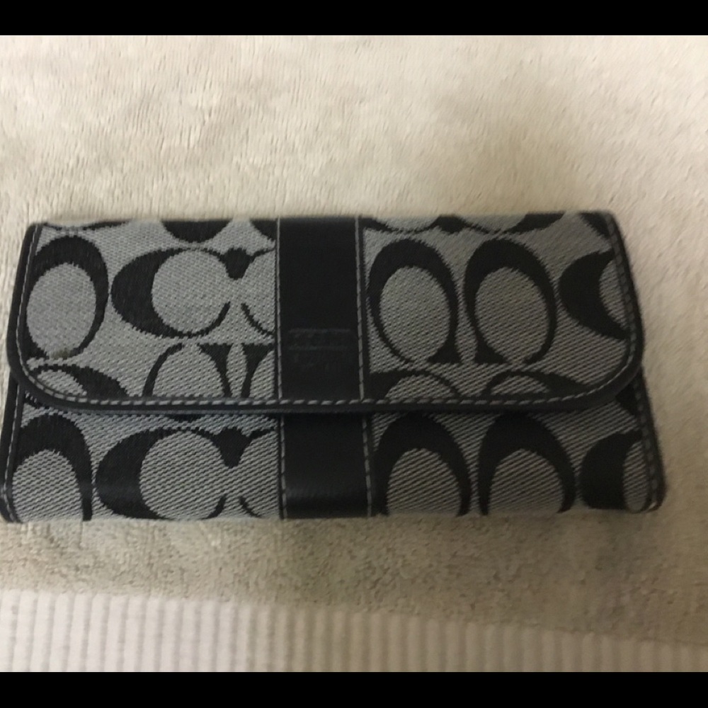 No fashionable wallet